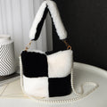 Plysj bucket bag med perlekjede
