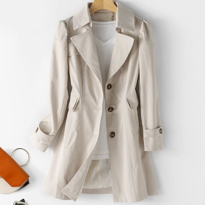 Dame Trenchcoat med Vippekrave og Knapper Foran