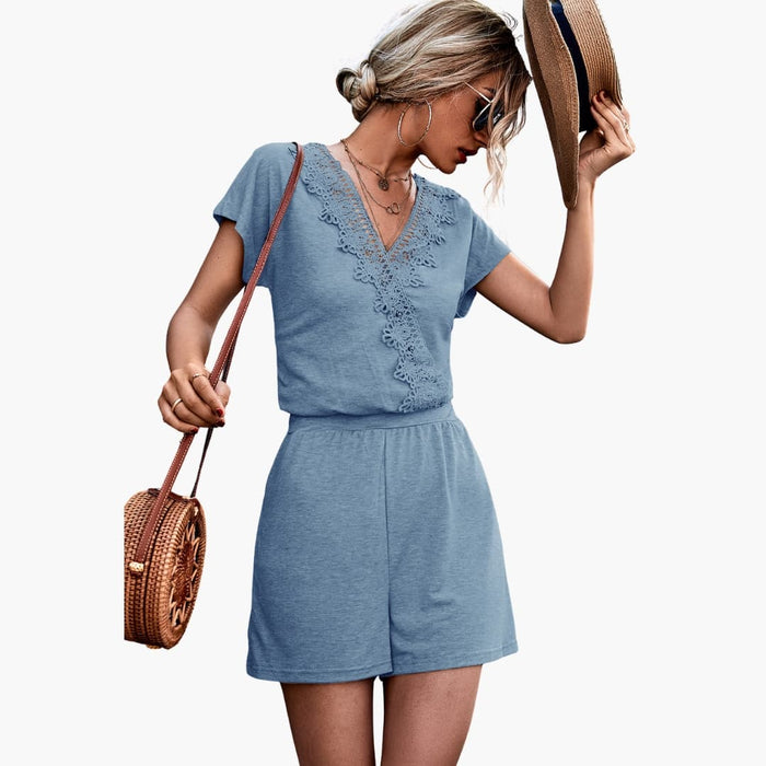 Dame V-hals Jumpsuit med Heklede Applikasjoner – Korte Ermer
