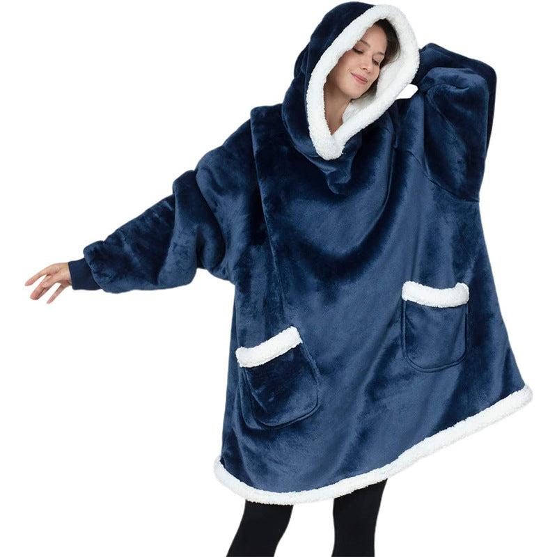 Oversized hoodiepledd med sherpafôret hette