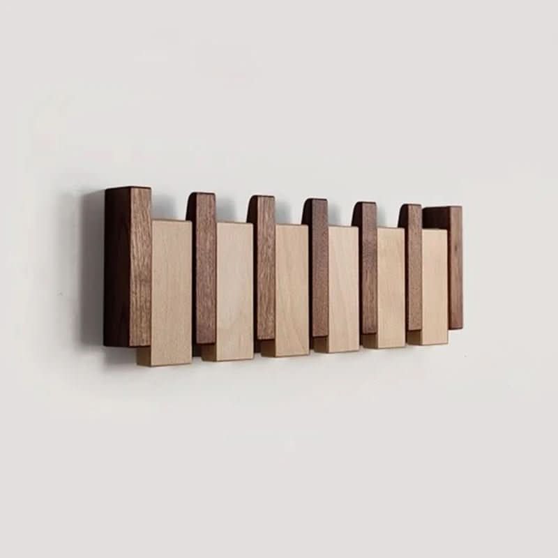 Veggmontert Knaggrekke i Pianodesign med Sammenleggbare Kroker