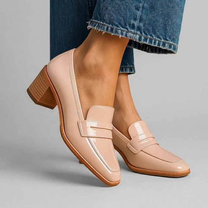 Dame Blokkhelete Loafers med Rund Tå og Slip-On Design