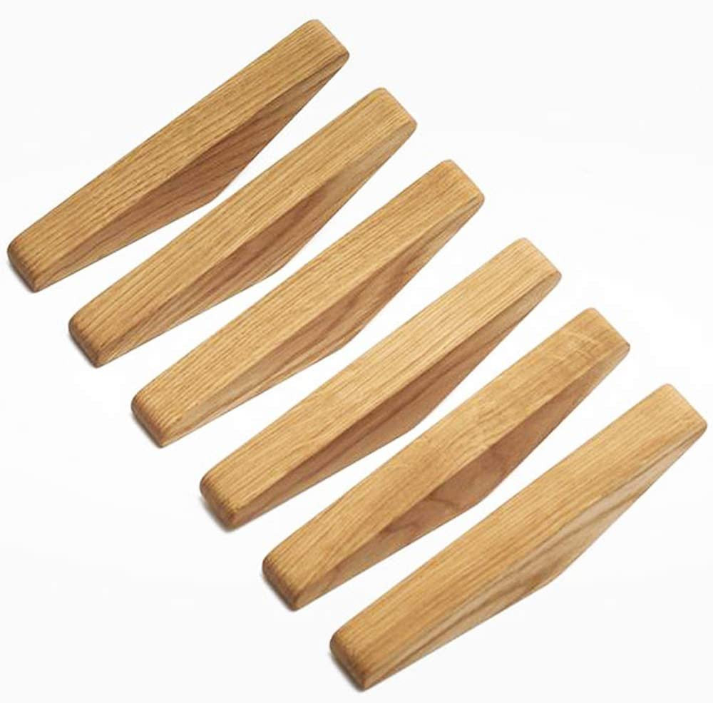 Sett med 6 Minimalistiske Veggknagger i Tre med Avrundet Form